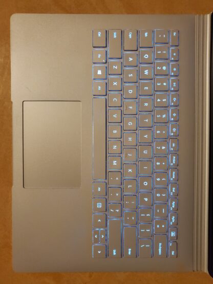 Microsoft surface 2 - Image 8