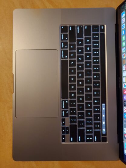 Macbook Pro 2019 i9 32GB 1TB - Image 4