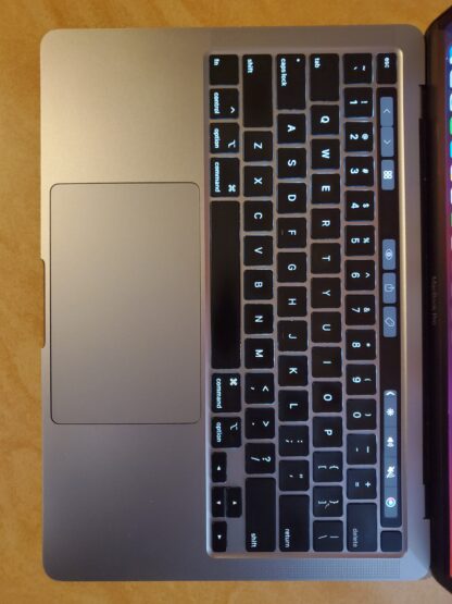 Macbook Pro 2020 i7 13inch - Image 4