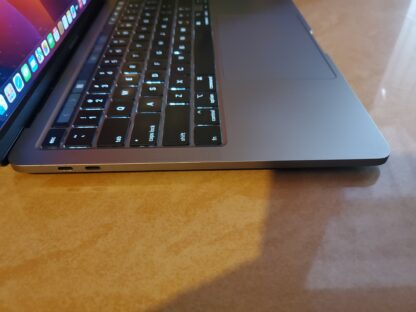 Macbook Pro 2020 i7 13inch - Image 6