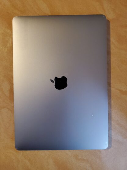 Macbook Pro 2020 i7 13inch - Image 3