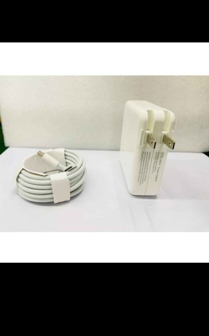 Mackbook Pro Charger 87w USB-C - Image 4