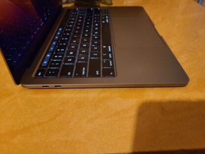 Mackbook Pro 2020 i7 512GB 16GB - Image 6